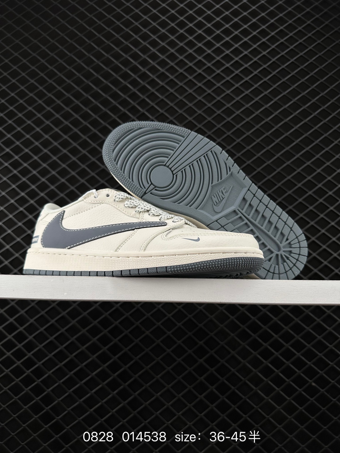 Travis Scott x Air Jordan 1 ” Reverse Mocha “